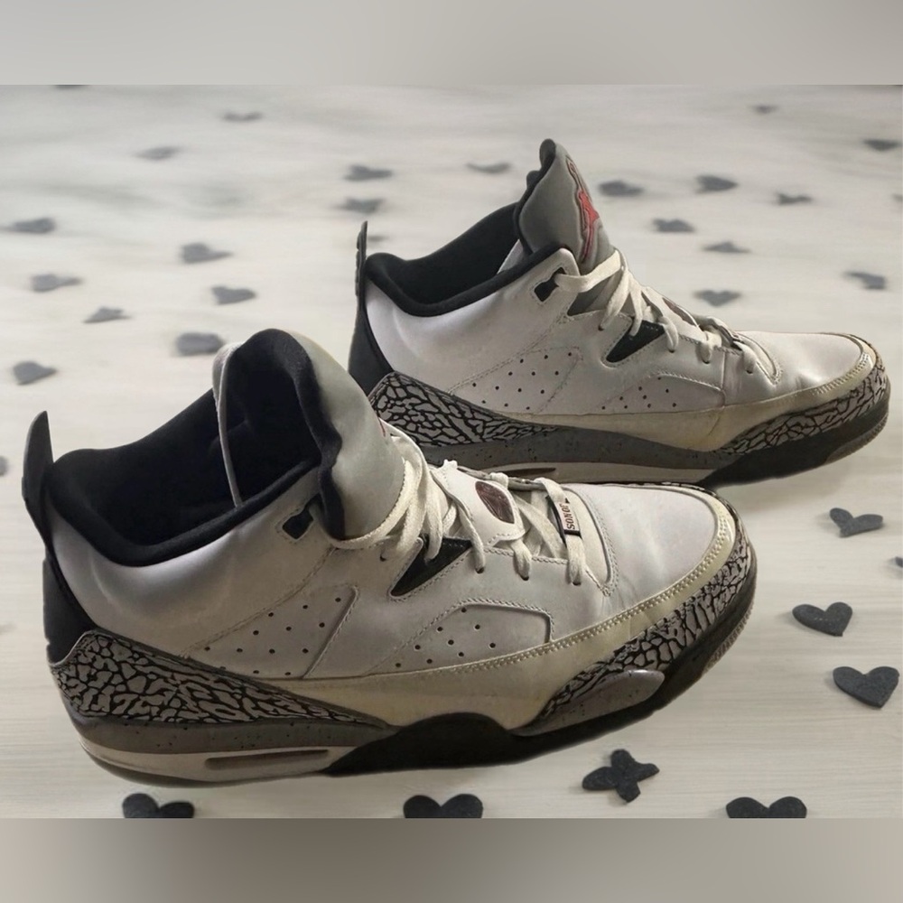 Size 13 - Air Jordan‎ Son of Mars Low White Cement